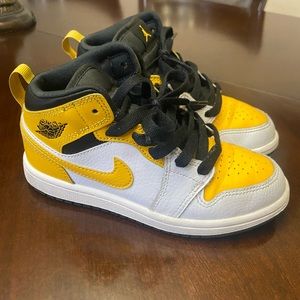 Jordan 1 yellow